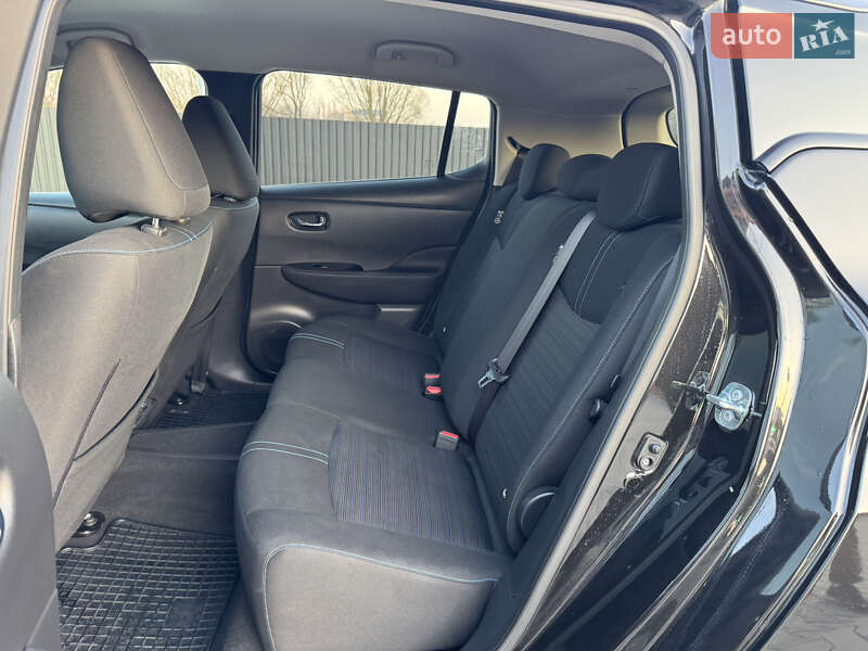 Хетчбек Nissan Leaf 2021 в Хмельницькому