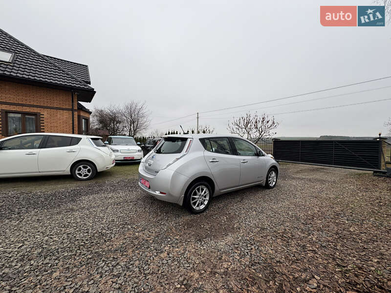 Хэтчбек Nissan Leaf 2013 в Луцке