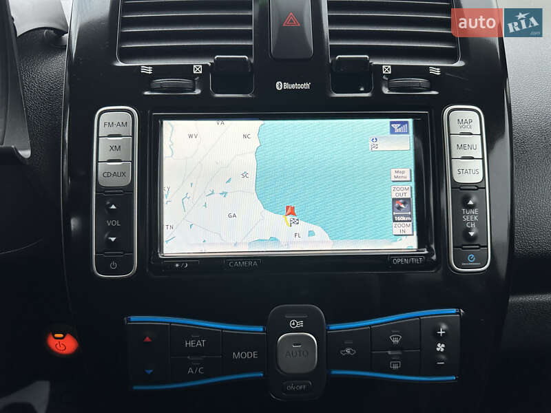 Хэтчбек Nissan Leaf 2013 в Ровно