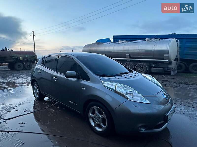 Nissan Leaf 2014
