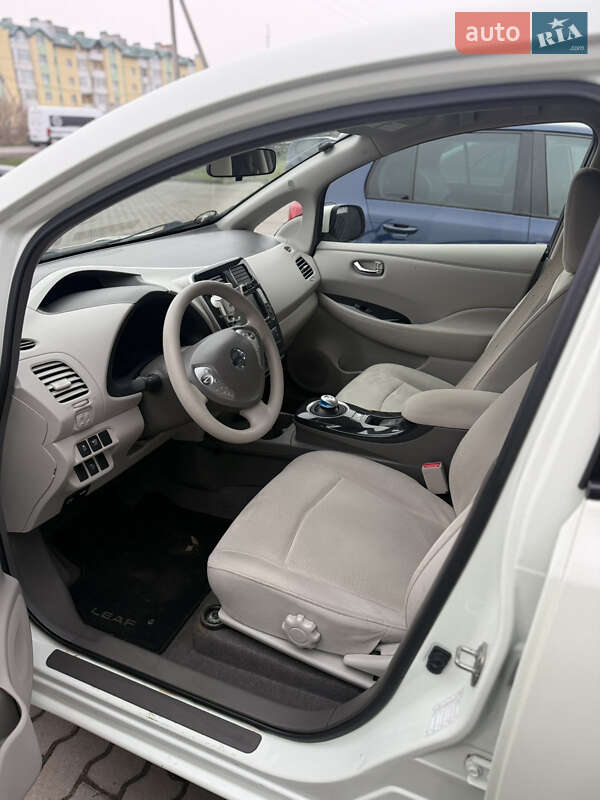 Хэтчбек Nissan Leaf 2012 в Радехове фото 9 Хэтчбек Nissan Leaf 2012 в Радехове