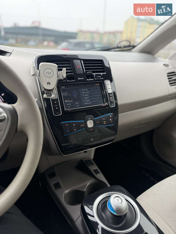 Хэтчбек Nissan Leaf 2012 в Радехове фото 15 Хэтчбек Nissan Leaf 2012 в Радехове