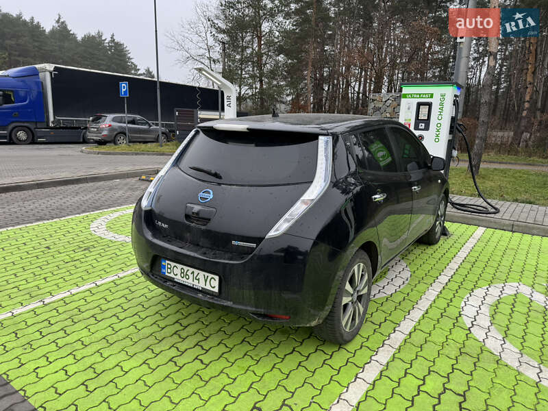 Хэтчбек Nissan Leaf 2012 в Львове фото 4 Хэтчбек Nissan Leaf 2012 в Львове