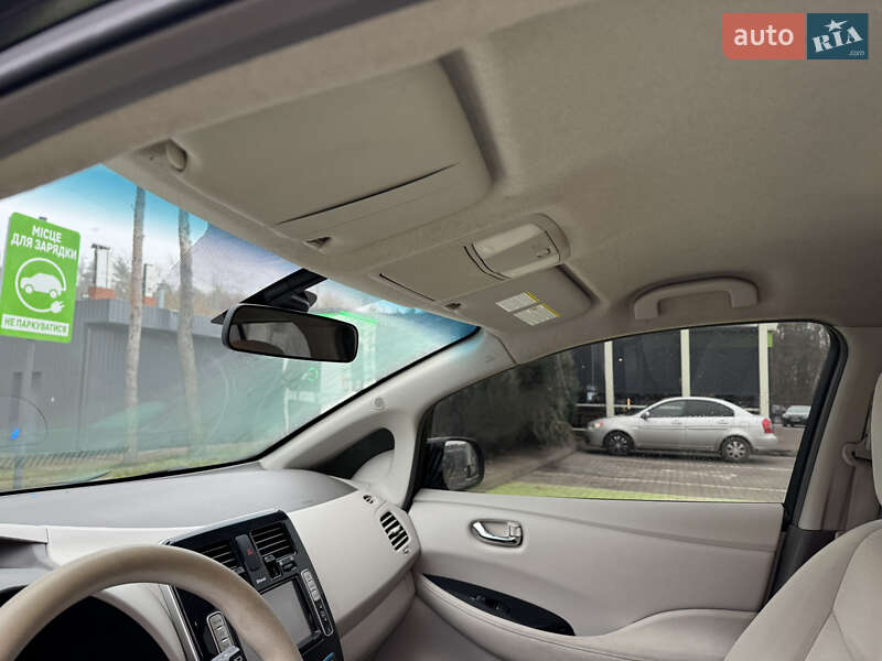 Хэтчбек Nissan Leaf 2012 в Львове фото 13 Хэтчбек Nissan Leaf 2012 в Львове