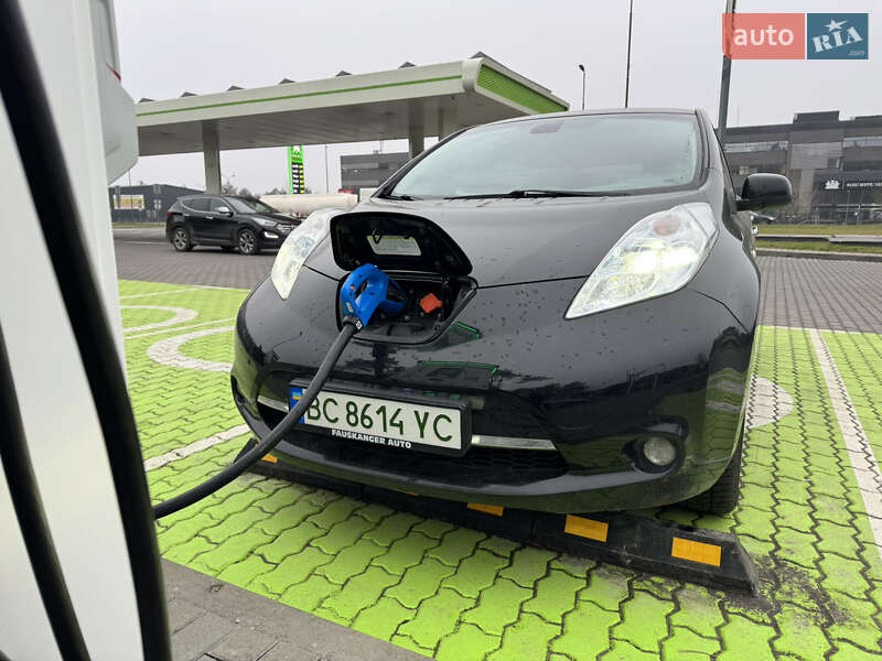 Хэтчбек Nissan Leaf 2012 в Львове фото 8 Хэтчбек Nissan Leaf 2012 в Львове