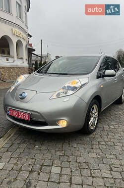 Хетчбек Nissan Leaf 2016 в Золочеві