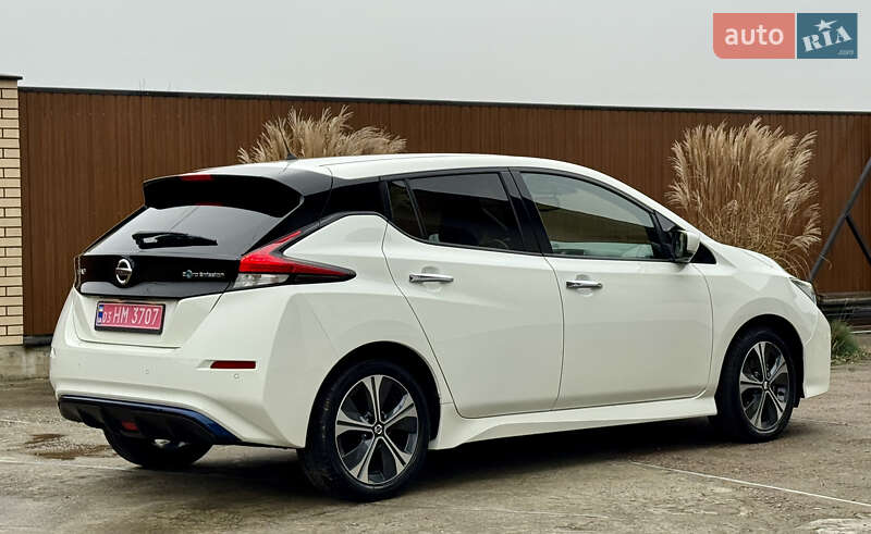 Хэтчбек Nissan Leaf 2021 в Броварах