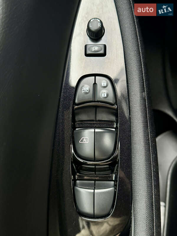 Хэтчбек Nissan Leaf 2021 в Броварах