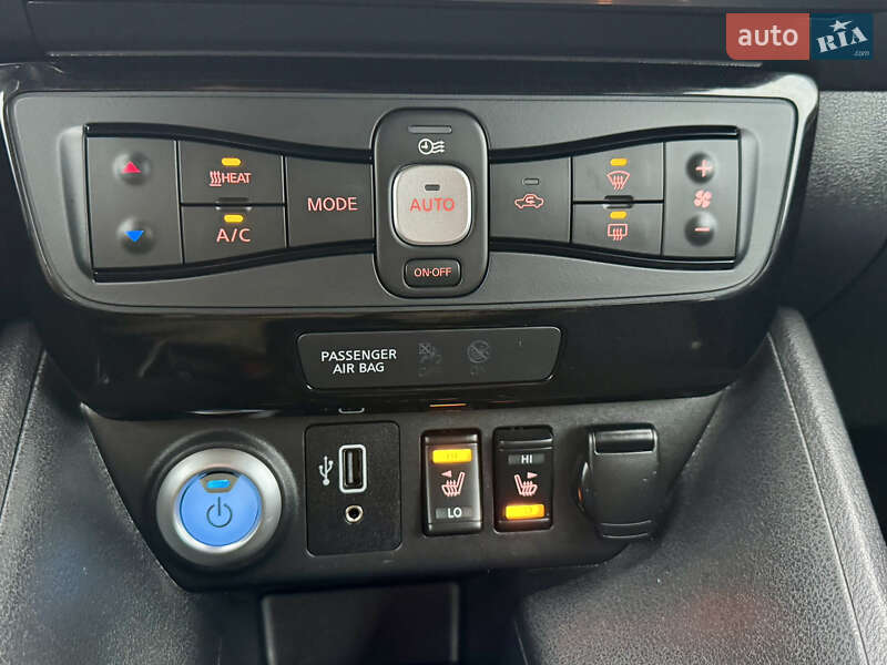 Хэтчбек Nissan Leaf 2021 в Броварах