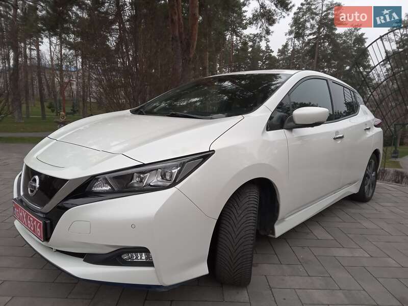 Хэтчбек Nissan Leaf 2020 в Ирпене фото 5 Хэтчбек Nissan Leaf 2020 в Ирпене