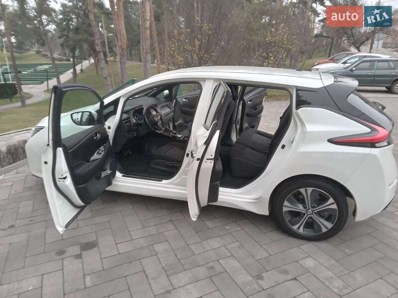 Хэтчбек Nissan Leaf 2020 в Ирпене фото 27 Хэтчбек Nissan Leaf 2020 в Ирпене