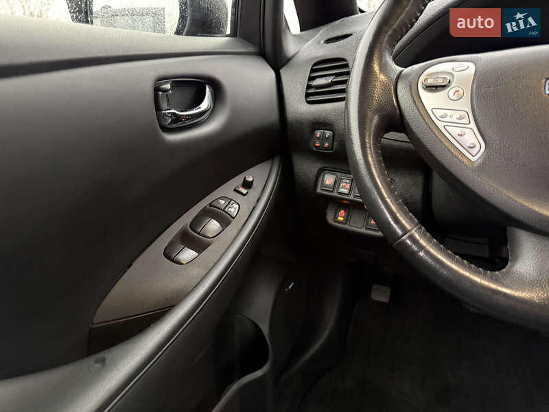 Хэтчбек Nissan Leaf 2017 в Белгороде-Днестровском