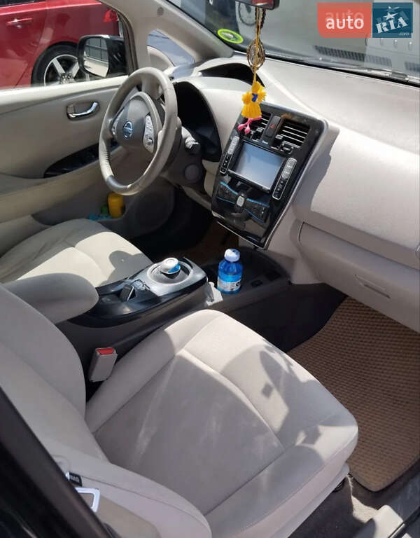 Хэтчбек Nissan Leaf 2012 в Львове фото 9 Хэтчбек Nissan Leaf 2012 в Львове