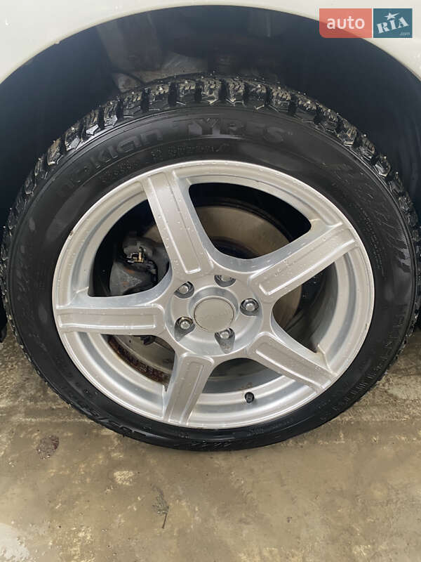 Хэтчбек Nissan Leaf 2014 в Ужгороде фото 17 Хэтчбек Nissan Leaf 2014 в Ужгороде