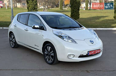 Хетчбек Nissan Leaf 2014 в Рівному