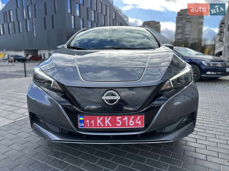 Хетчбек Nissan Leaf 2023 в Рівному