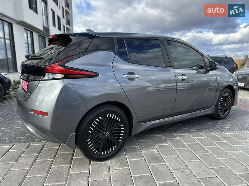 Хетчбек Nissan Leaf 2023 в Рівному
