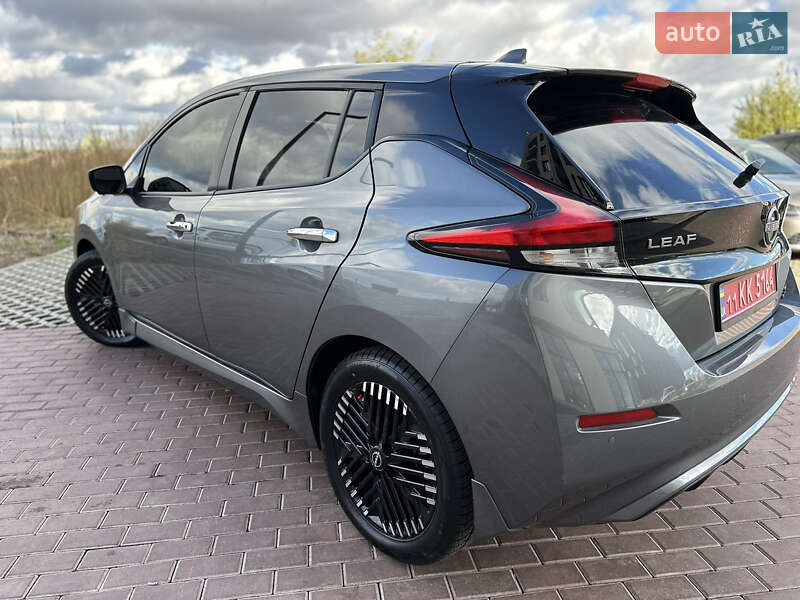 Хетчбек Nissan Leaf 2023 в Рівному