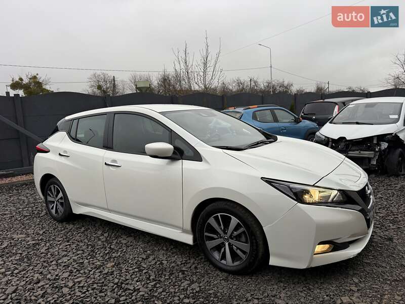 Хэтчбек Nissan Leaf 2021 в Луцке