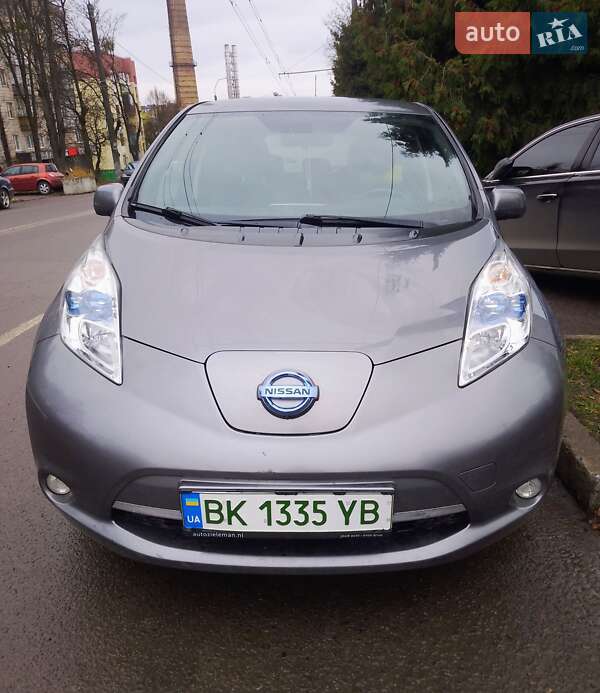 Nissan Leaf 2016