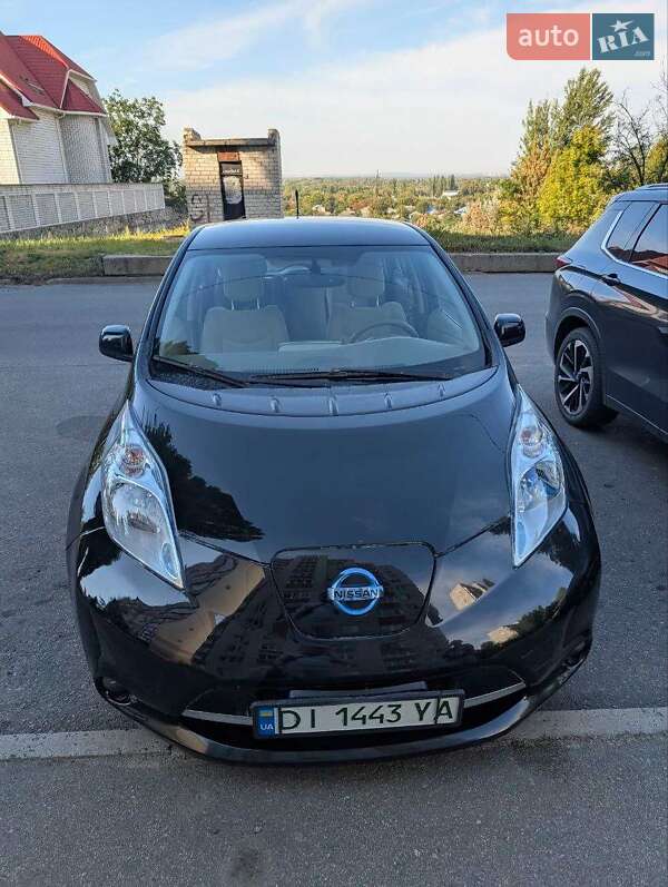 Хетчбек Nissan Leaf 2012 в Хмельницькому фото 7 Хетчбек Nissan Leaf 2012 в Хмельницькому