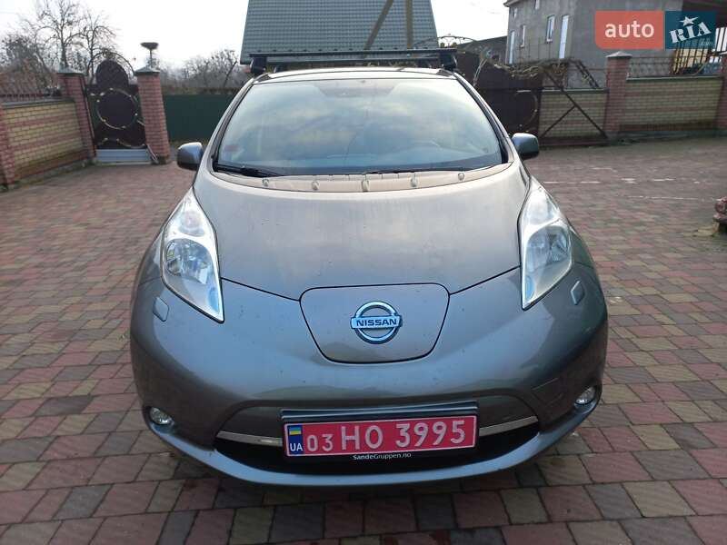 Хэтчбек Nissan Leaf 2017 в Шептицькому