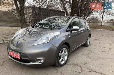 Хэтчбек Nissan Leaf 2011 в Каменском