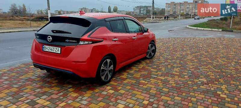 Хетчбек Nissan Leaf 2021 в Білгороді-Дністровському