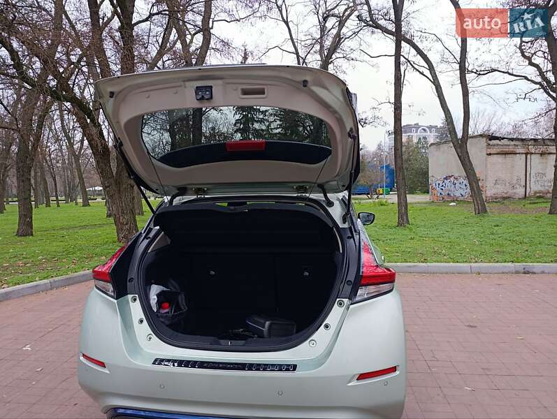 Хетчбек Nissan Leaf 2018 в Кременчуці фото 41 Хетчбек Nissan Leaf 2018 в Кременчуці