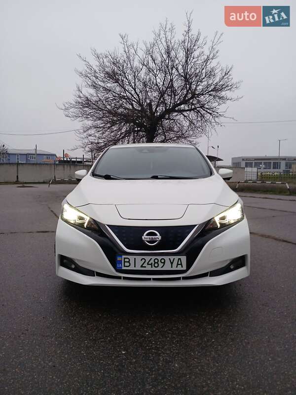 Хэтчбек Nissan Leaf 2020 в Кременчуге фото 8 Хэтчбек Nissan Leaf 2020 в Кременчуге