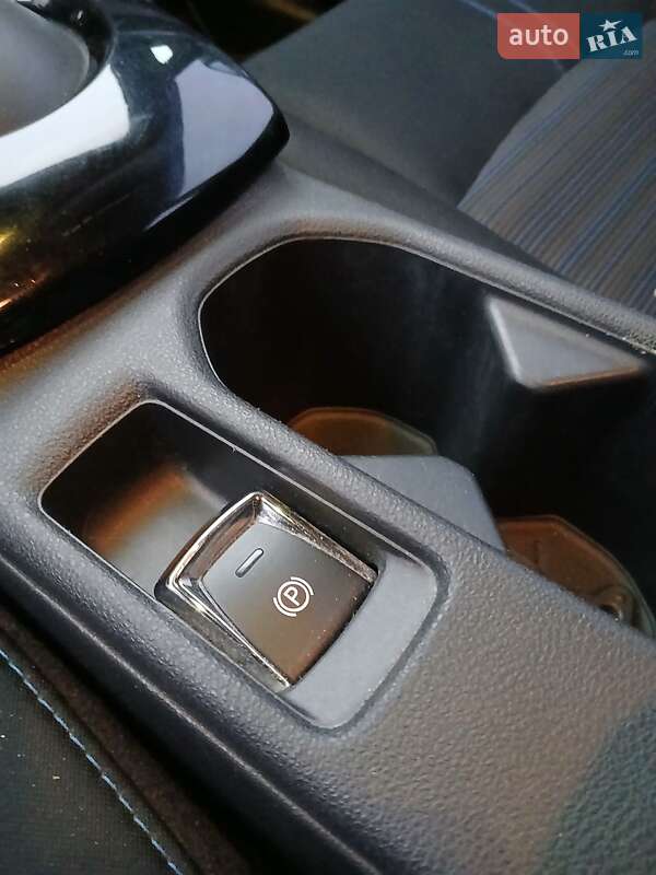 Хэтчбек Nissan Leaf 2020 в Кременчуге фото 23 Хэтчбек Nissan Leaf 2020 в Кременчуге