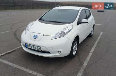 Хетчбек Nissan Leaf 2017 в Рівному
