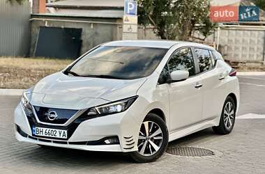 Хетчбек Nissan Leaf 2020 в Одесі