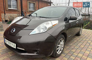 Хэтчбек Nissan Leaf 2015 в Виннице