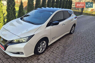 Хэтчбек Nissan Leaf 2018 в Дрогобыче
