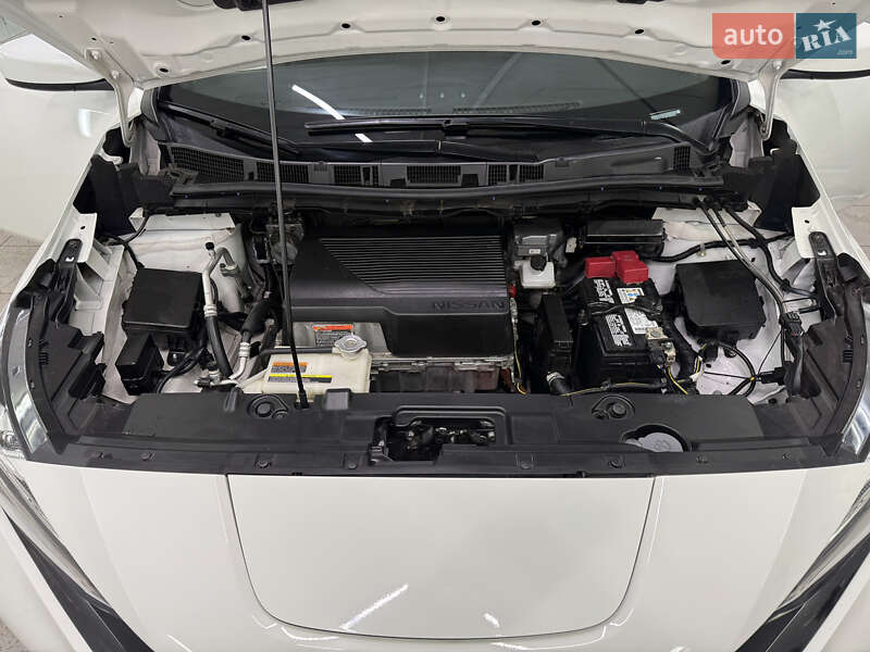 Хэтчбек Nissan Leaf 2022 в Днепре фото 12 Хэтчбек Nissan Leaf 2022 в Днепре