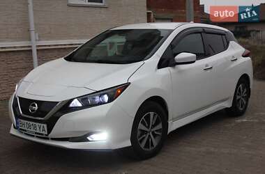 Хэтчбек Nissan Leaf 2021 в Одессе