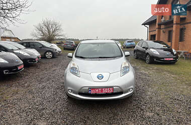 Хэтчбек Nissan Leaf 2013 в Луцке