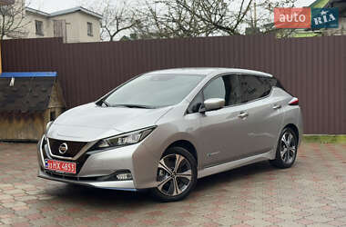Хэтчбек Nissan Leaf 2019 в Ровно