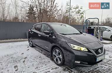 Хэтчбек Nissan Leaf 2018 в Днепре