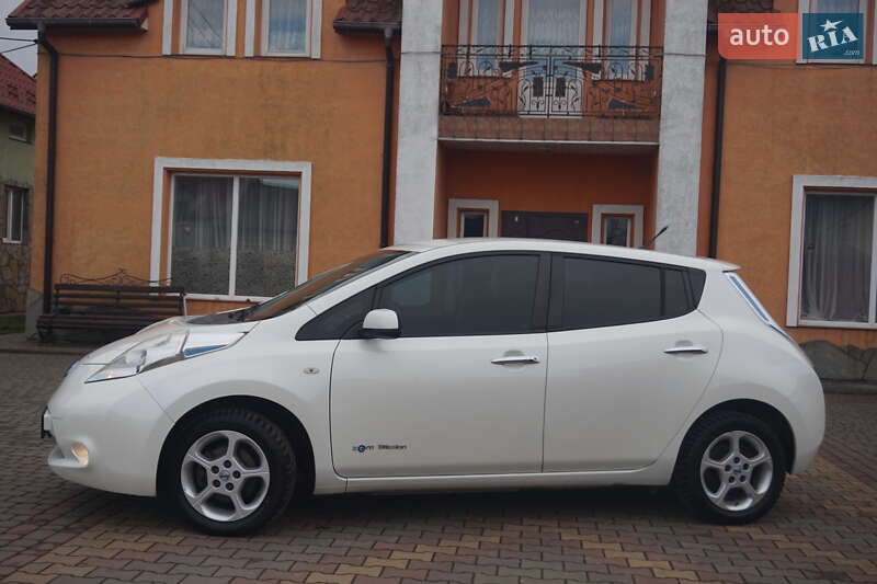 Хетчбек Nissan Leaf 2013 в Самборі фото 15 Хетчбек Nissan Leaf 2013 в Самборі