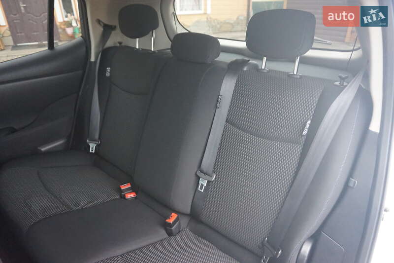 Хетчбек Nissan Leaf 2013 в Самборі фото 50 Хетчбек Nissan Leaf 2013 в Самборі