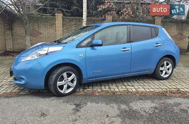 Хетчбек Nissan Leaf 2012 в Запоріжжі