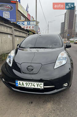 Хетчбек Nissan Leaf 2012 в Києві