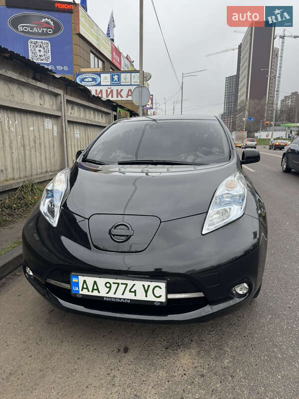 Nissan Leaf 2012