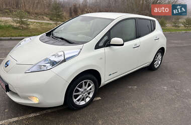 Хэтчбек Nissan Leaf 2012 в Ровно