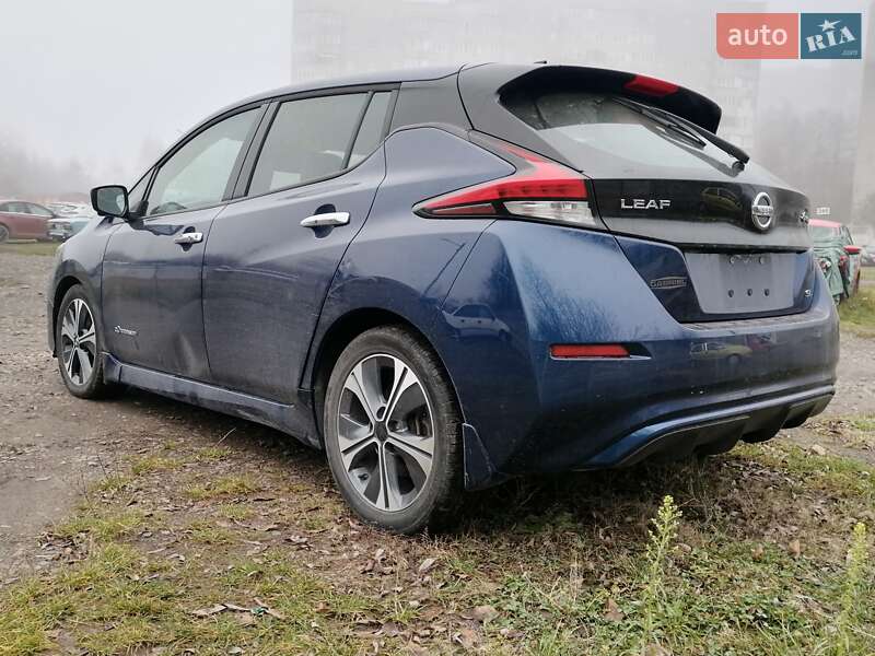 Хетчбек Nissan Leaf 2018 в Рівному