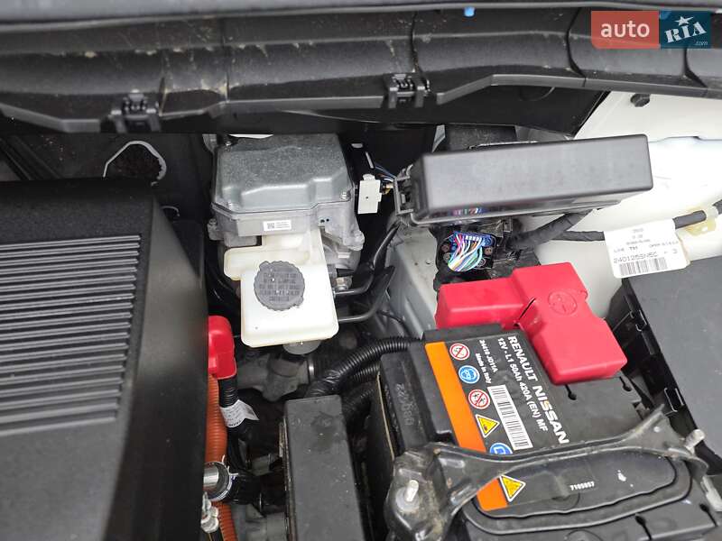 Хетчбек Nissan Leaf 2022 в Одесі