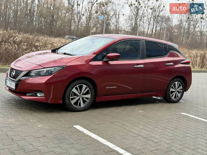 Хэтчбек Nissan Leaf 2019 в Львове