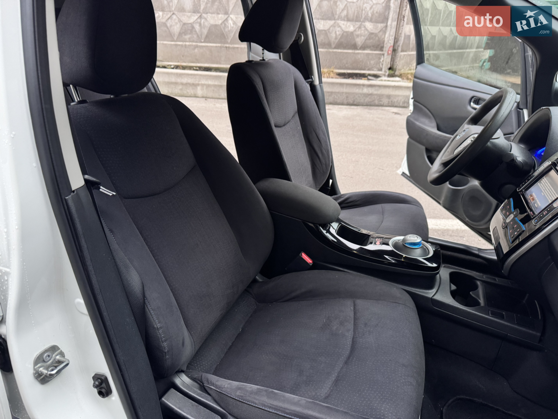 2016 Nissan Leaf - мініатюра 15